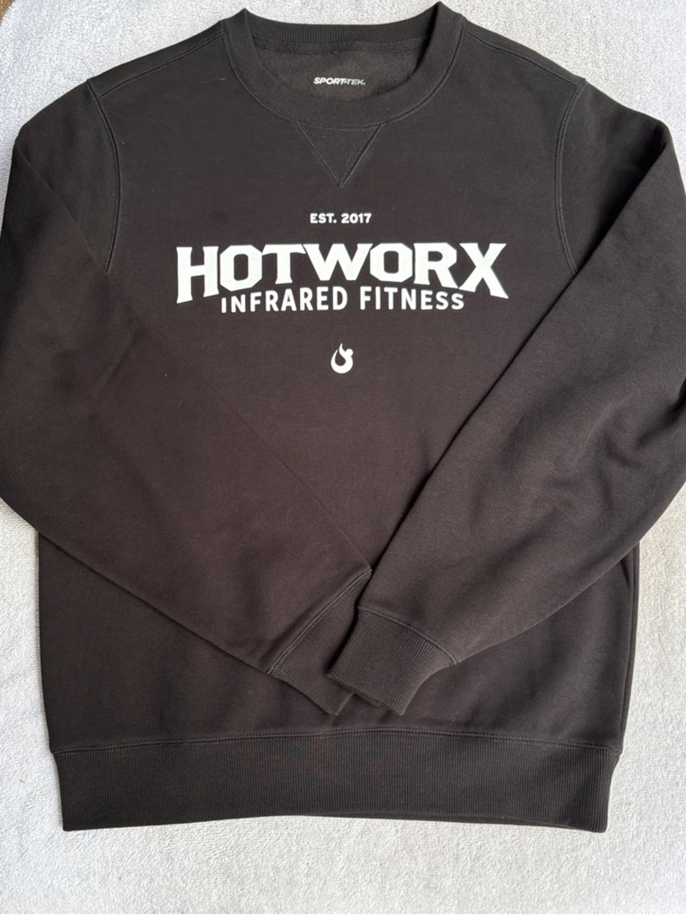 NWOT HOTWORX Black Crewneck Sweatshirt by Sport-Tek